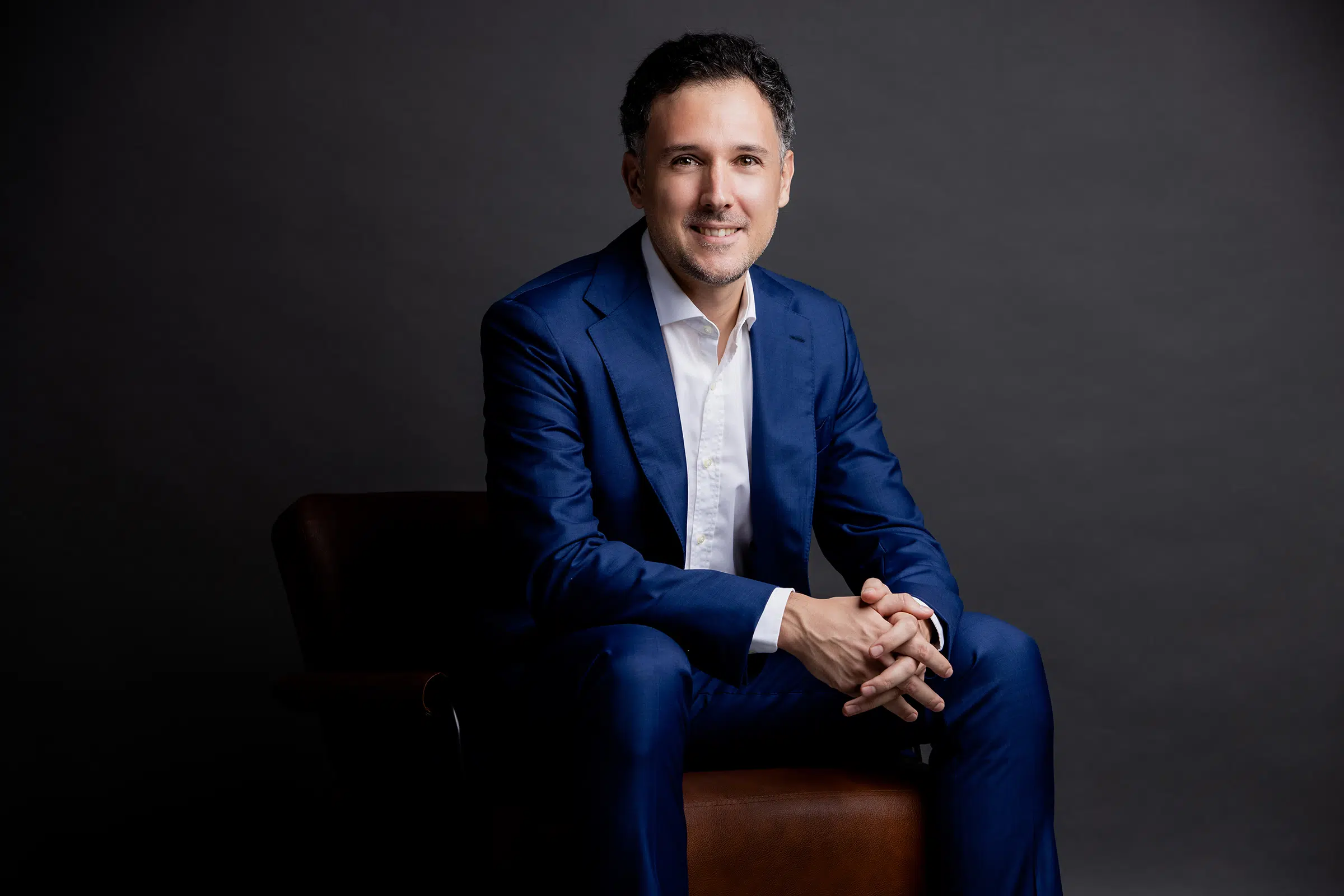 Corporate headshot Photography Services